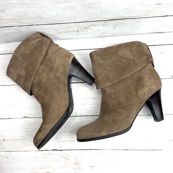 BCBGeneration Cesinaz Genuine Suede Ankle Boots - Picture 1 of 10